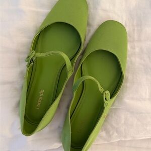 Larroude Satin Mary Jane Green Flats size 8